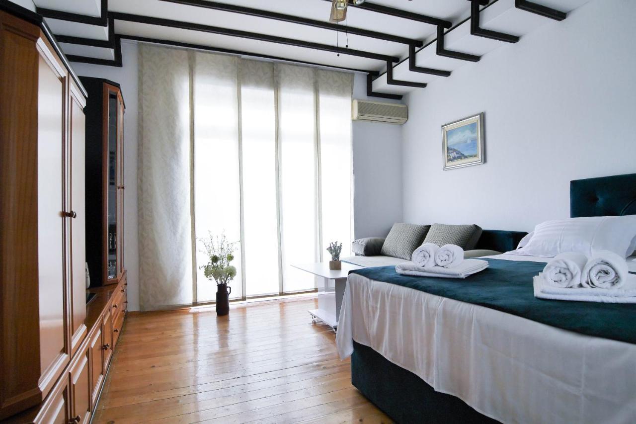 Apartment Beach Makarska Esterno foto