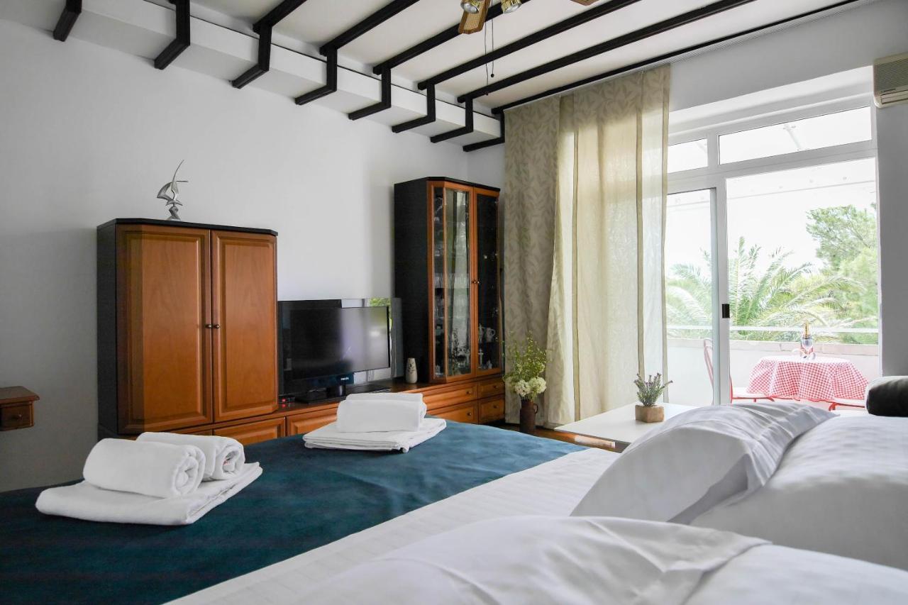 Apartment Beach Makarska Esterno foto