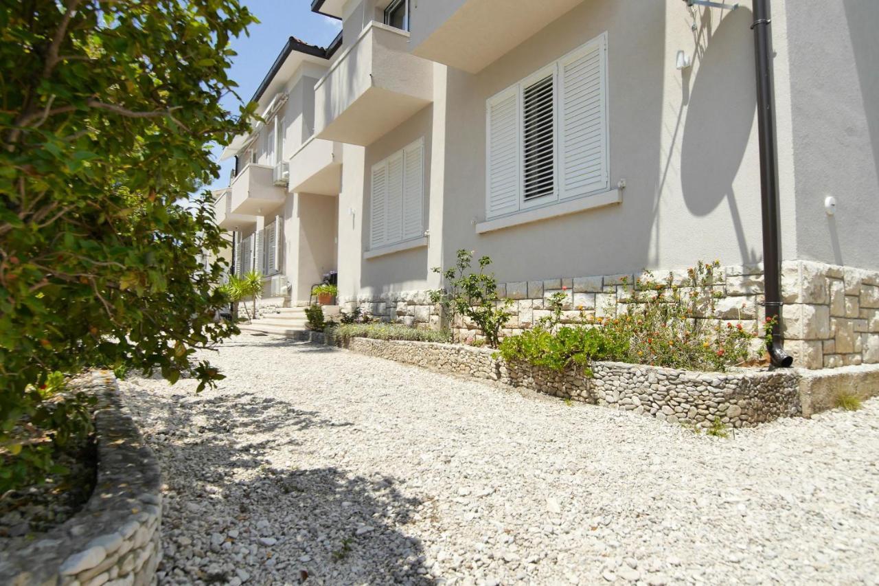 Apartment Beach Makarska Esterno foto